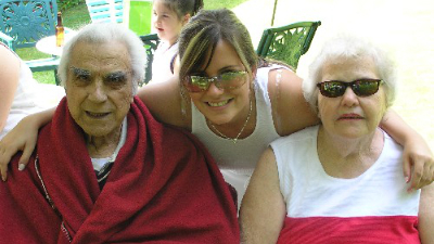 GMa_GPa_Pam.JPG (63855 bytes)