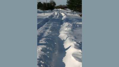 scenery_20091219snow_1.jpg (72377 bytes)