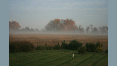 scenery_fog.jpg (136370 bytes)